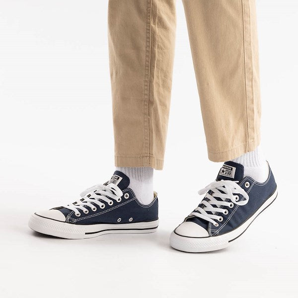 Converse Chuck Taylor All Star Low-Top Sneakers - Navy