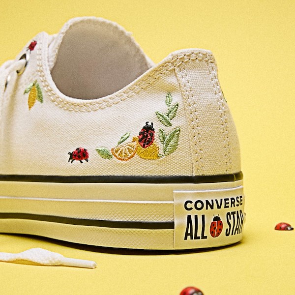 Converse Chuck Taylor All Star Lemons & Ladybugs Low-Top Sneakers - White